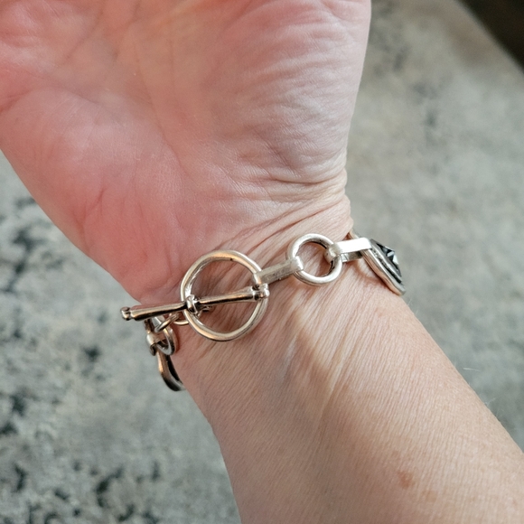 Silver Pewter Colored Circle Bracelet with Gray Charcoal Crystals - Picture 3 of 9